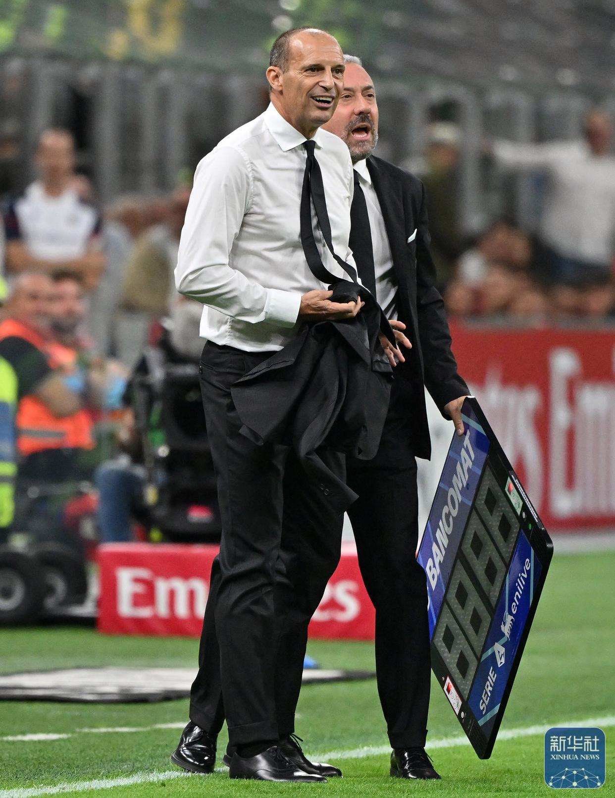 被皇马抛弃后我转投ac米兰笔趣阁