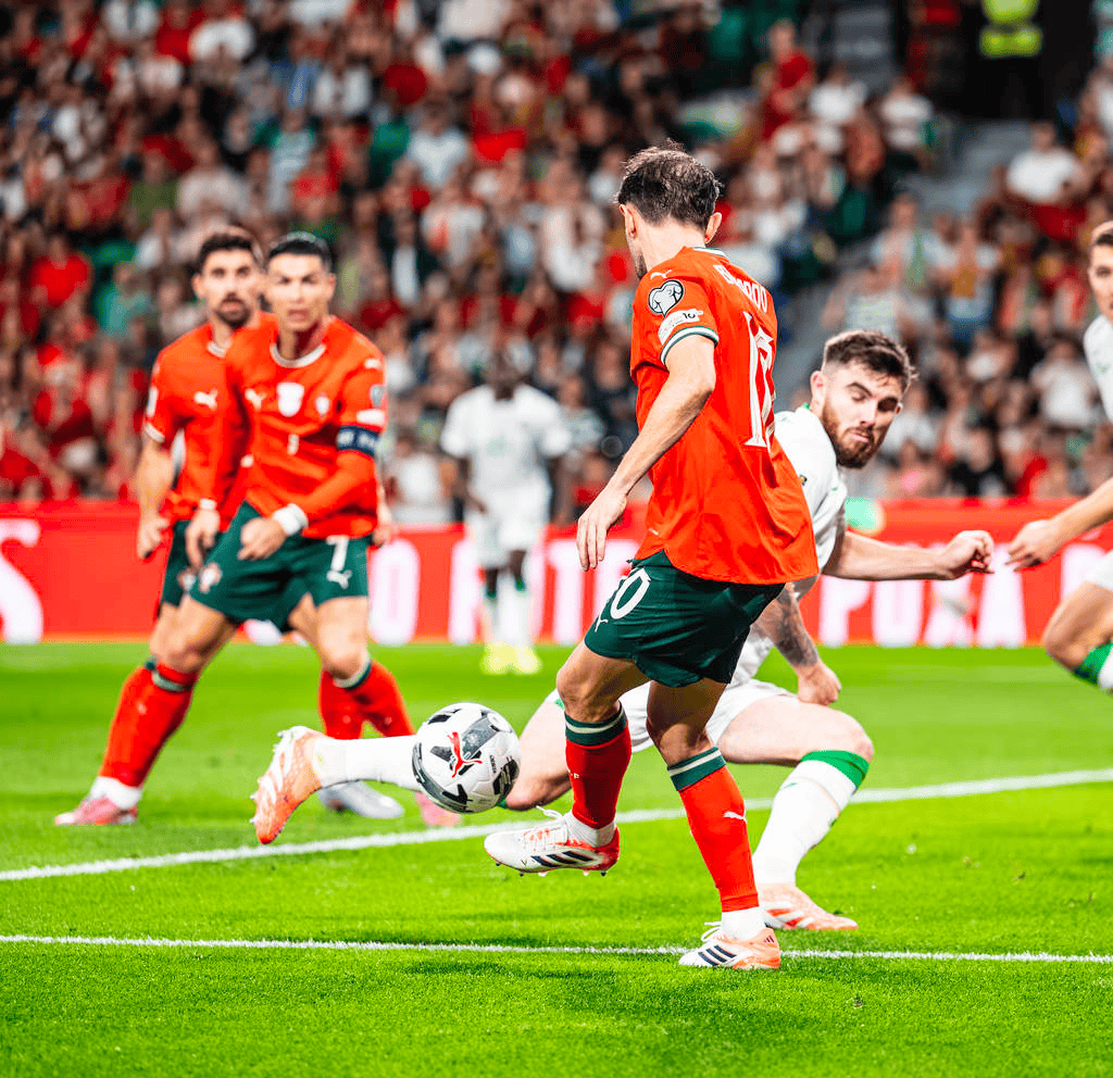 欧冠利物浦40勒沃库森4连胜登顶视频