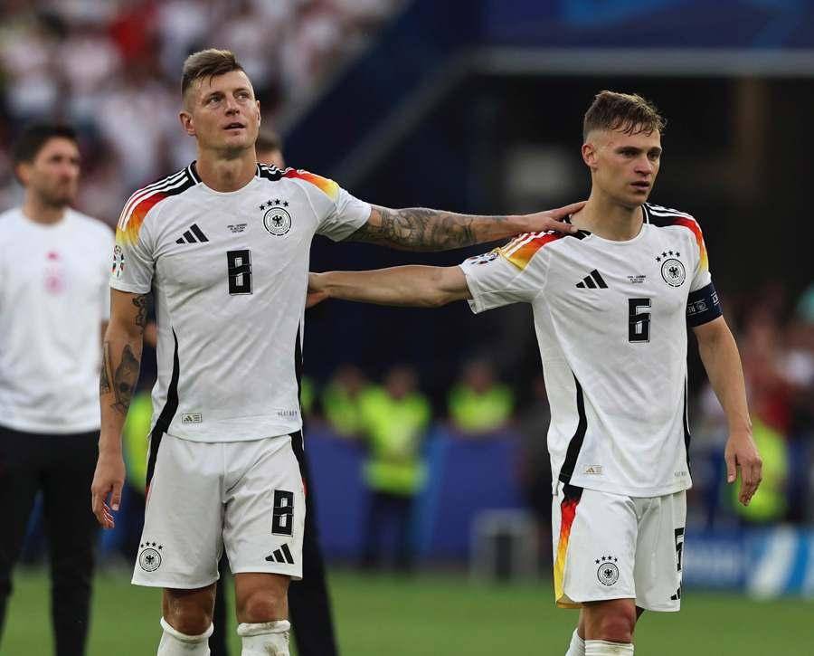 德国队夺冠回国庆祝